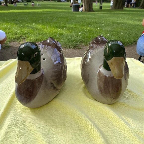 VTG Otagari Japan Mallard Duck Salt And Pepper Shaker Set OMC - Picture 2 of 5